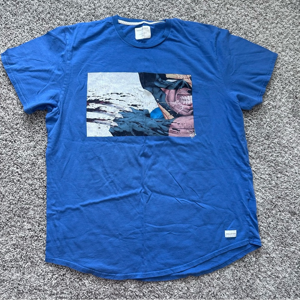 Men’s awesome Hollister Wolverine comic blue t shirt